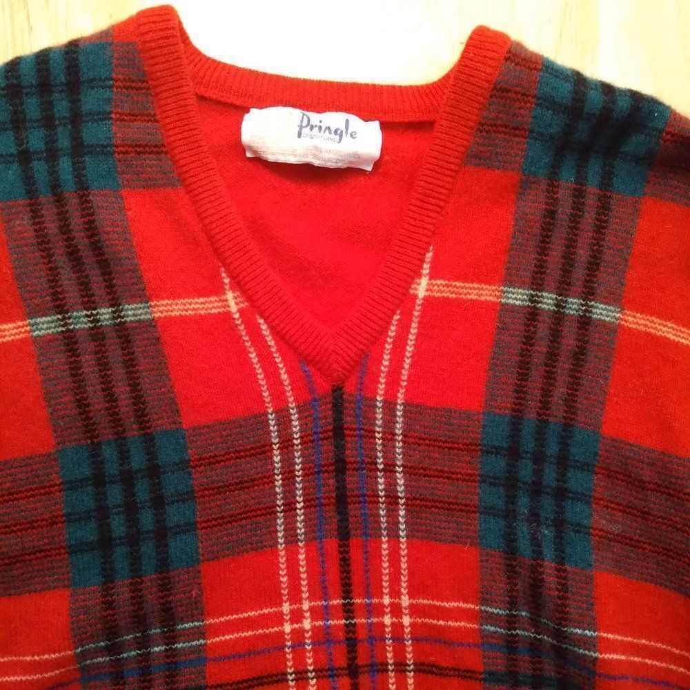 Vintage Pringle of Scotland Wool Plaid V-Neck Sweater Rockabilly Golf